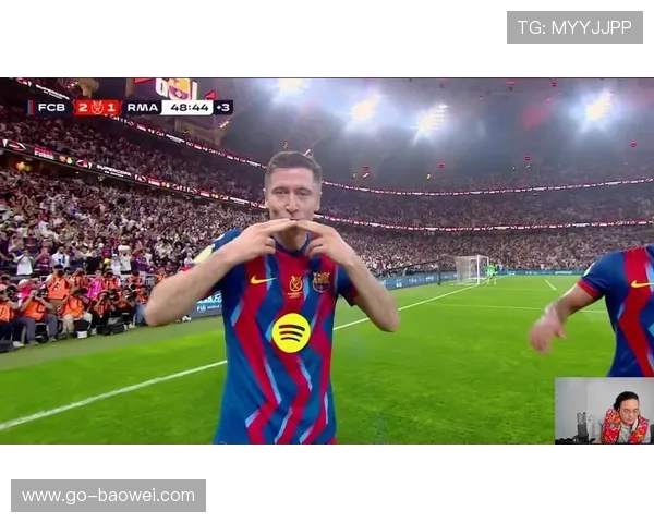 巴萨客场传控攻坚解析,莱万破门缓解锋线压力 巴萨客场传控攻坚解析,莱万破门缓解锋线压力